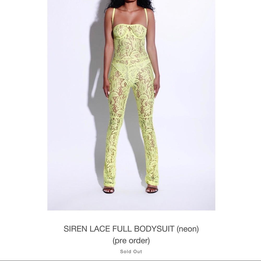 Mattebrand Lime Green Lace Bodysuit